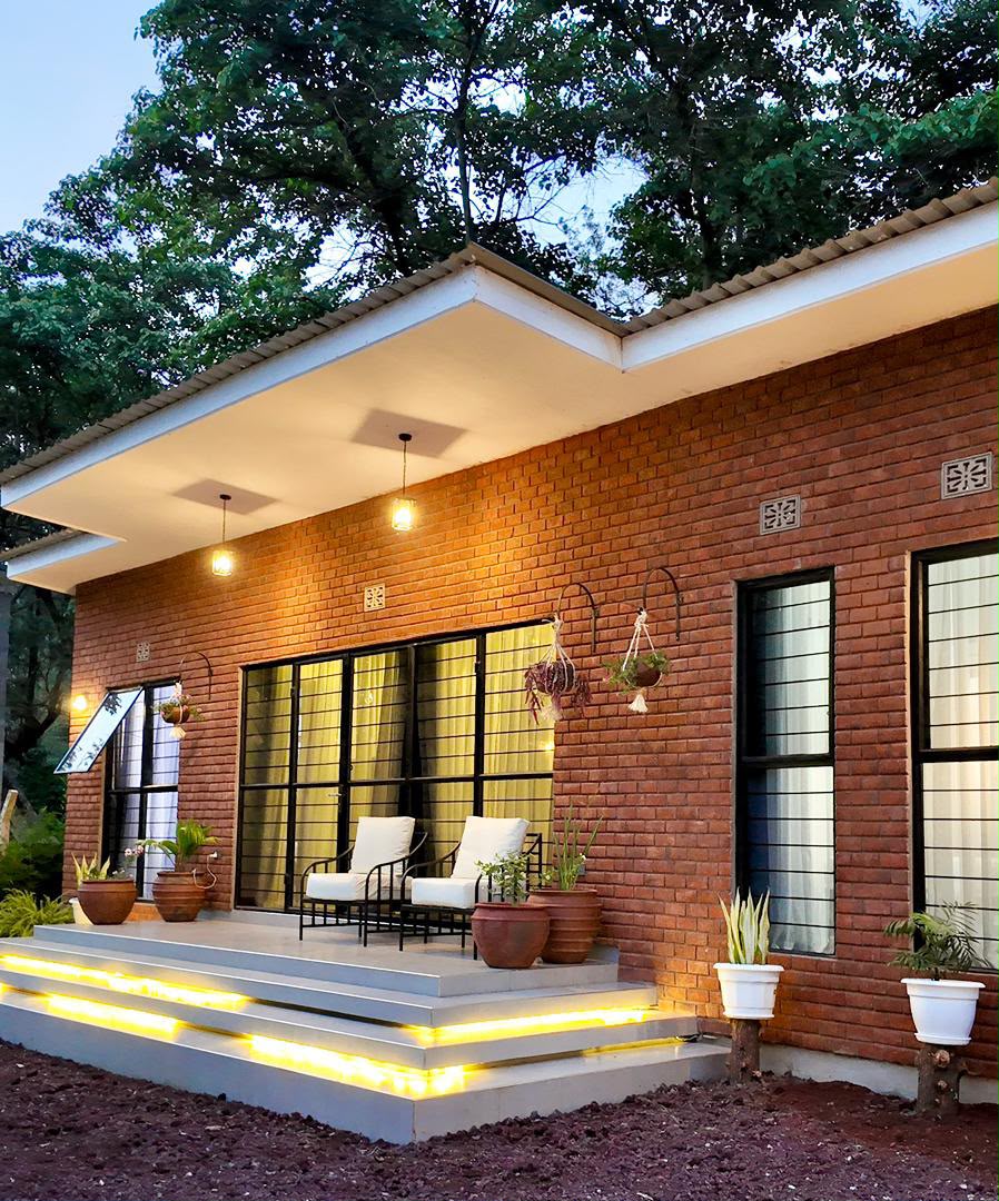 The Leaf Home, a charming 2-bedroom, 2-bathroom retreat located just behind Arusha Coffee Lodge